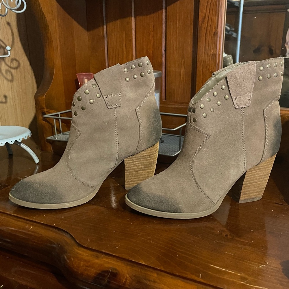 Steve Madden Taupe Studded Ankle Booties